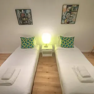 https://in-amoreiras.hotels-lisbon-portugal.com
