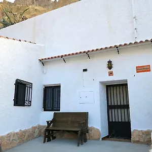 https://cueva-alcazar.es-andalucia.com